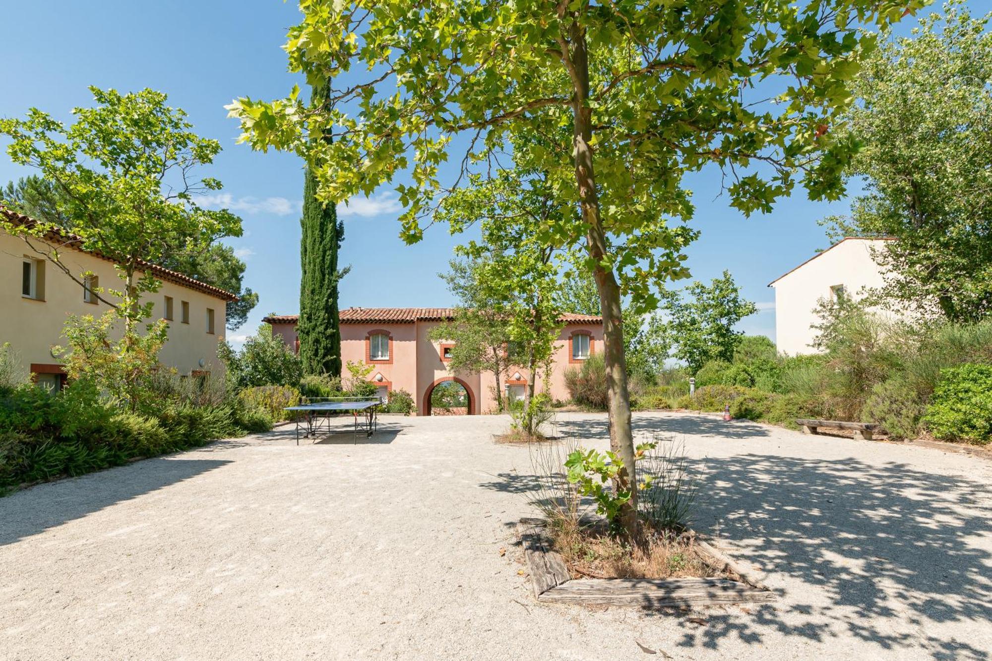 Village Pierre & Vacances Le Rouret กรอส์พิแอร์ ภายนอก รูปภาพ
